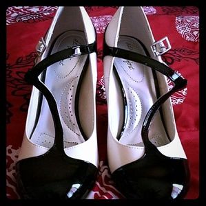 Womens vintage shoes